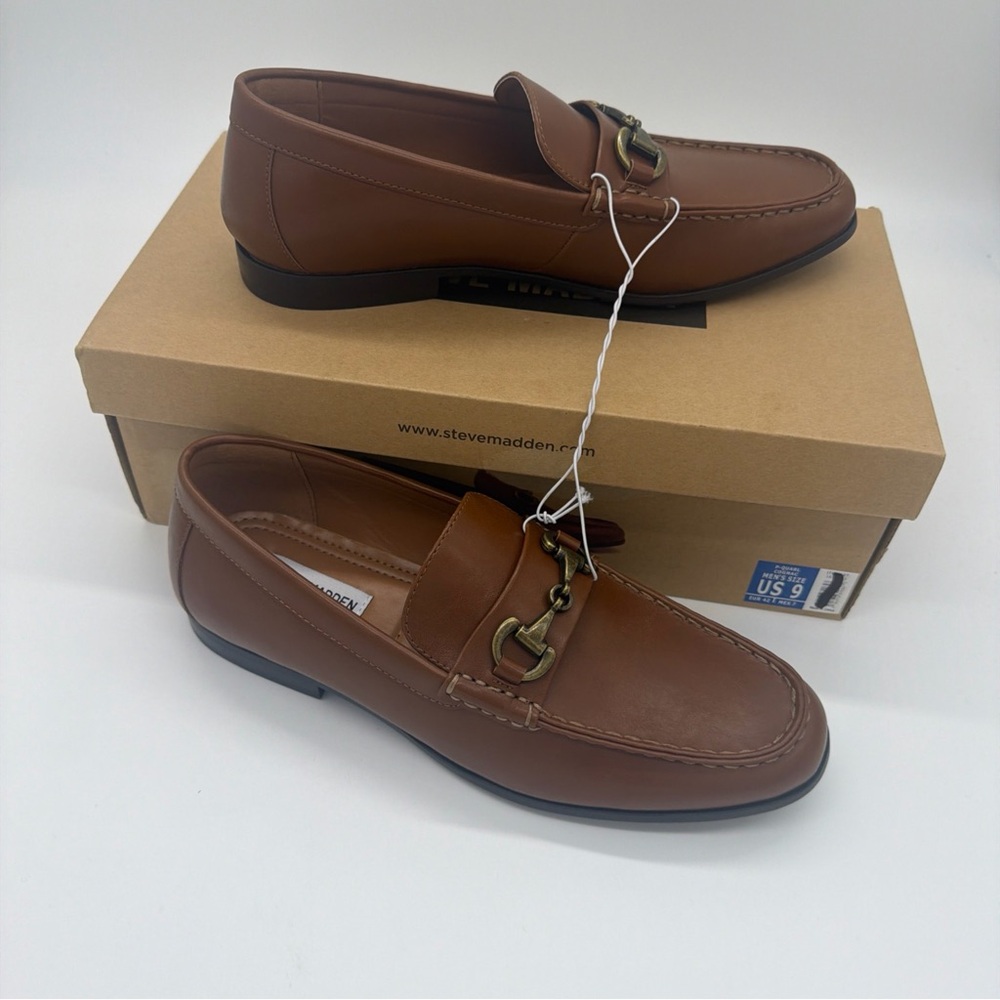 Steve Madden Men's Tan Slip-On Loafers